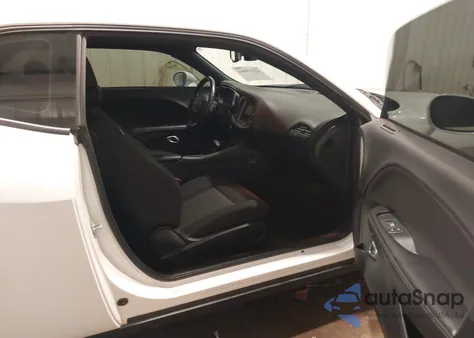 2021 Dodge Challenger Sxt Awd from USA, damaged, VIN 2C3CDZGG7MH611190